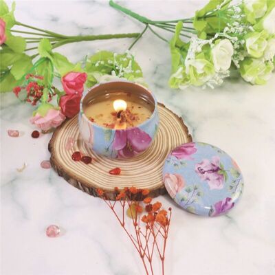 Set of 3 scented candles, in a metal container 80gr. Dimension: 6.10x4cm Candle duration: 10-12 hours MB-2034ABC