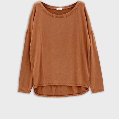 Boat neck Long sleeve t shirt in modal in camel color