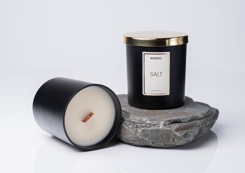 SALT SCENTED CANDLE (THE ARCHIVE COLLECTION)