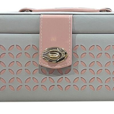 Women's leatherette jewelry case with laser cut. Dimension: 22x15x13cm LM-098C