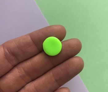 Boucles d'oreilles cercle vert fluo 3