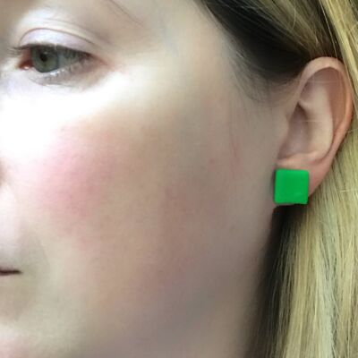Green square stud earrings