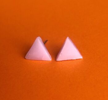 Boucles d'oreilles triangle rose 3