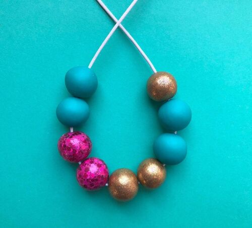 Sparkly pink, gold & jade green necklace
