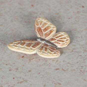 Papillon en poly à poser, 8 x 1,5 x 6 cm, beige, 804281 2