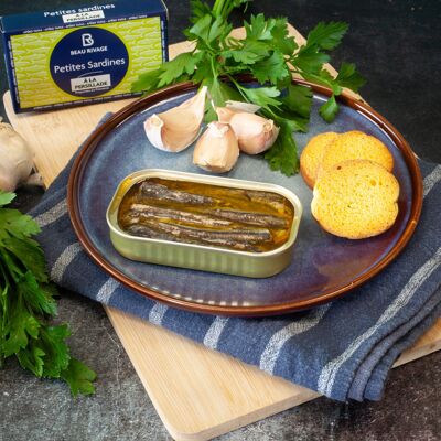 SARDINAS PEQUEÑAS CON PERSILLADA