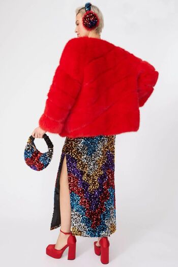 Manteau rouge rayé en fausse fourrure Gaga 3