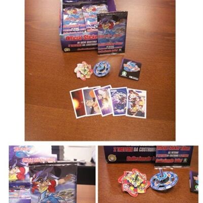 2 buildable BEYBLADE spinning tops + 5 stickers