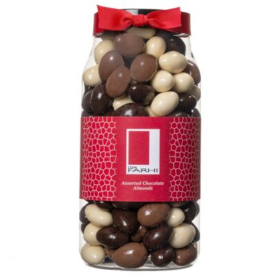 Amandes enrobées de chocolat assorties dans un pot cadeau gastronomique