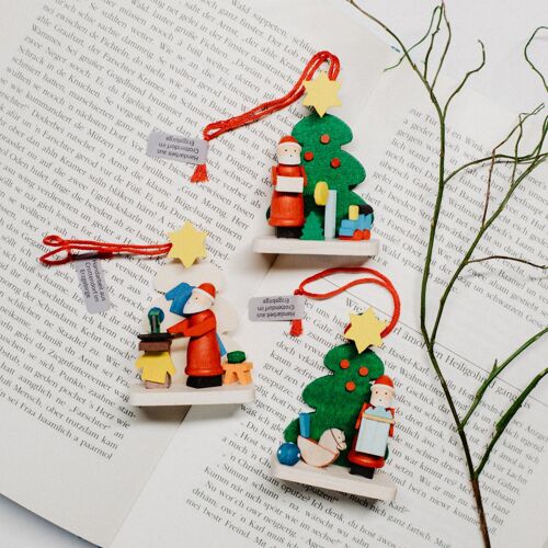 Baum mit Weihnachtsmann als Baumschmuck -6 verschiedene Motive-