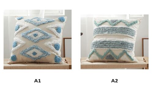 Decorative boho pillow in 2 designs. Dimensions: 45x45cm Filling is included. SSD-022A