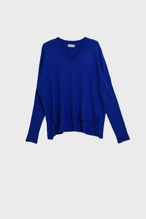 Sweater with V-neck in blue