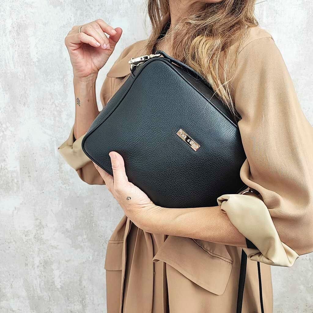 Buy wholesale CHARLOTTE BLACK SMOOTH CROSSBODY BAG