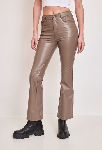 Pantalon taille haute similicuir 3