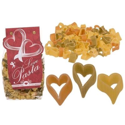 Tri-colored durum wheat semolina noodles, hearts,