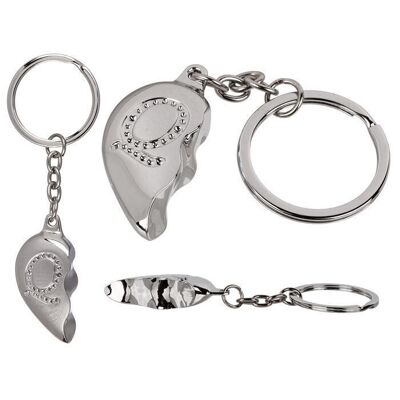 Metal keychain, Broken Heart, 17th century