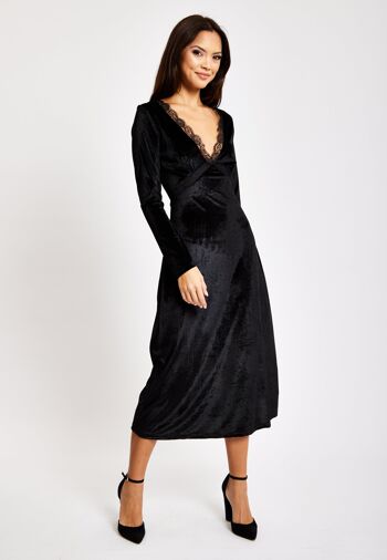 Liquorish - Robe mi-longue en velours noir avec détails en dentelle 3