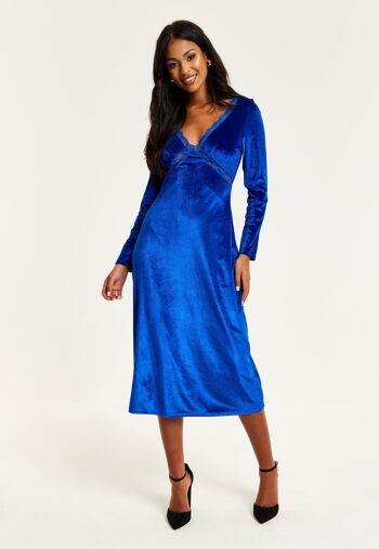 Liquorish - Robe mi-longue en velours bleu royal avec détails en dentelle 2