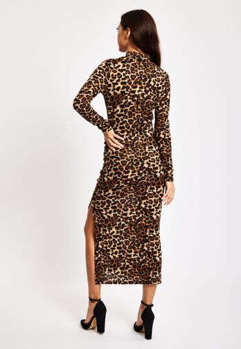 Liquorish - Robe mi-longue en maille brossée à imprimé léopard avec fente sur le devant 7