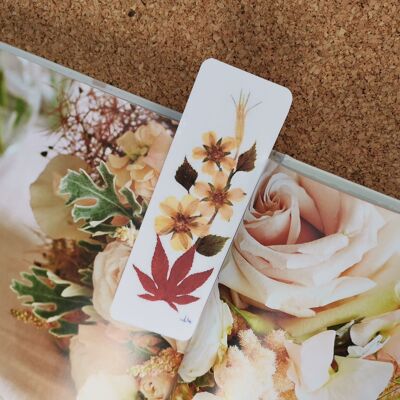 Bookmark with Flowers – KjS Pr LM -  06