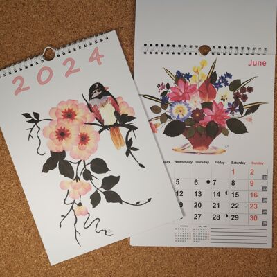 Calendar in English, with Images of pressed Flowers