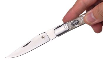 Couteau de table Pliant en nacre pour un transport facilité 3