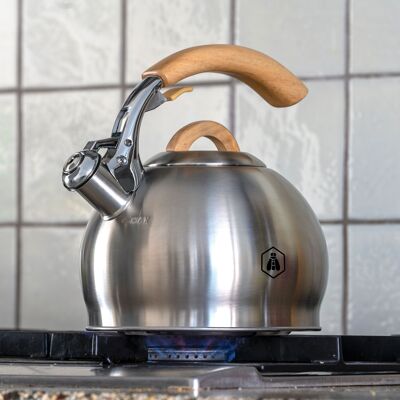 3 L Whistling Kettle - Wooden Handle - For all types of fires