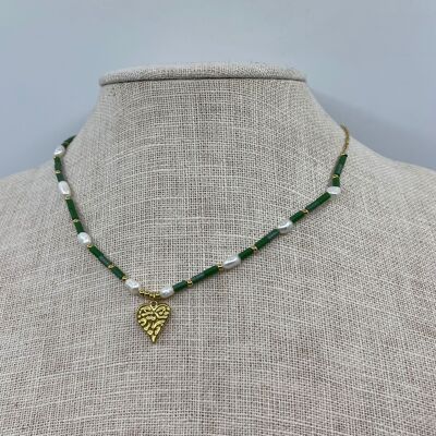 Hammered heart steel necklace with pearls and freshwater pearls