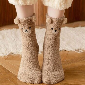 Paire de Chaussettes Cocooning Ourson en Peluche : Douceur et style à vos pieds - Taille Unique - Beige 3