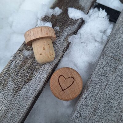 Tapón de madera de corazón de San Valentín