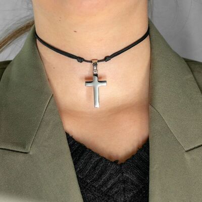 Cross cord necklace