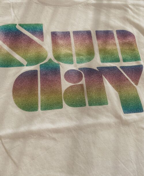 T-shirt Sunday rainbow pailleté