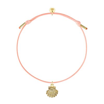 Pink cord bracelet and its scallop shell