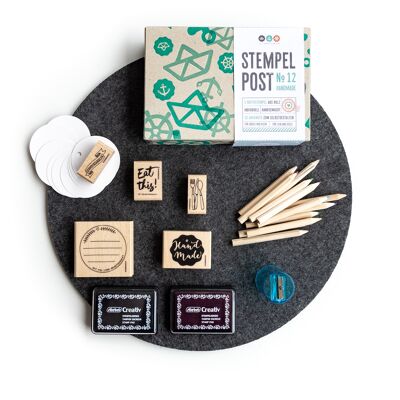 Stempel-Post No. 12 / Handmade