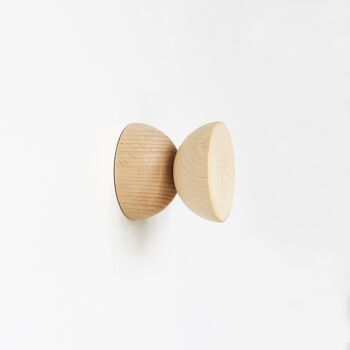 Crochet / bouton mural géométrique en bois de hêtre 1