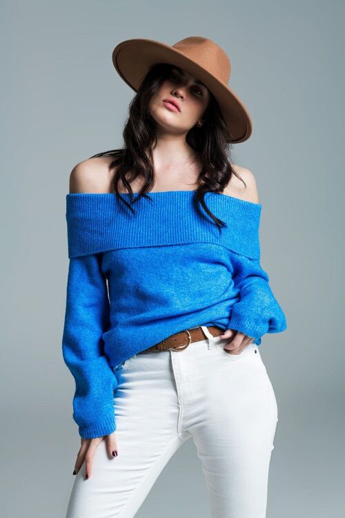 Super soft relaxed blue sweater with boat neckline