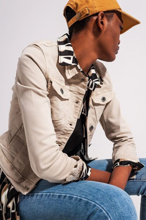 Slim denim trucker jacket in beige