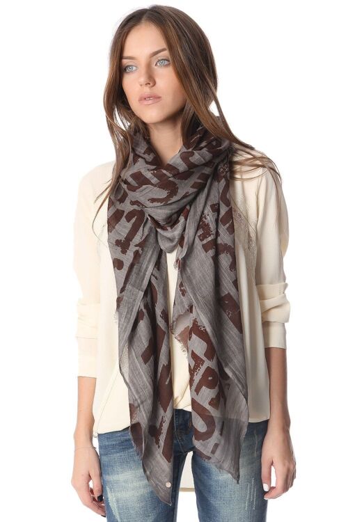 Oversized scarf in lightweight printed fabric