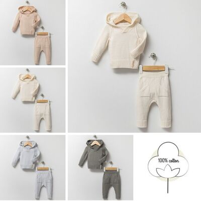 A Pack of Four Sizes Comfortable and Stylish Cotton Minimalist Unisex Knit Set