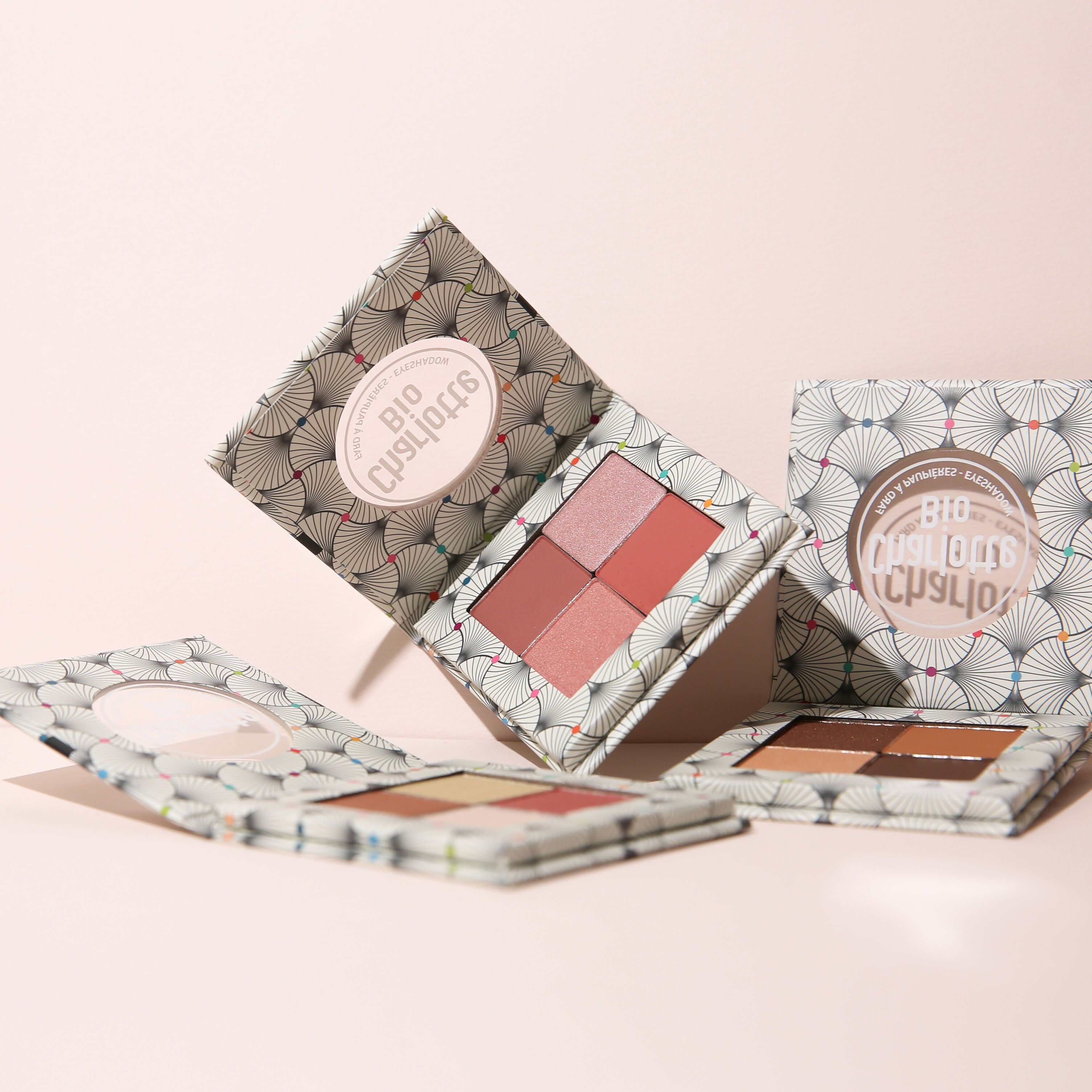 Palette di ombretti organici in 4 tonalità