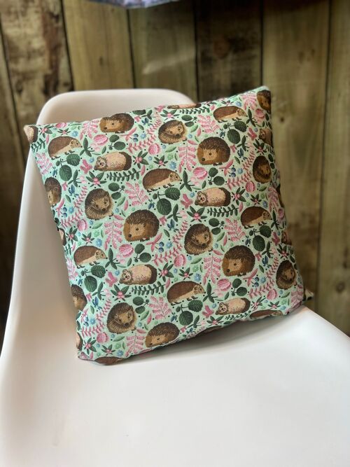 Hedgehog 16 Inch Cushion Cover