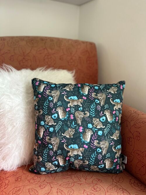 Snow Leopard 16 Inch Cushion Cover