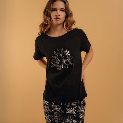 T-shirt with metallic graphic sleeves and crystals