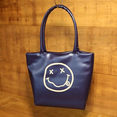 Borsa tote piccola grunge con stampa frontale