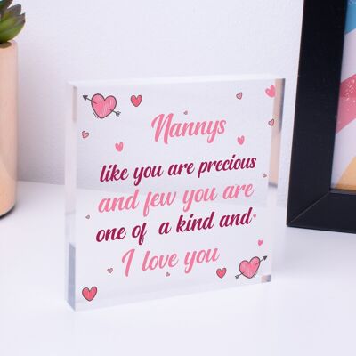 „Precious and Few Love“-Acrylschild „NANNY NANA NAN GRANNY GRAN“ als Erinnerungsgeschenk – Tasche nicht im Lieferumfang enthalten