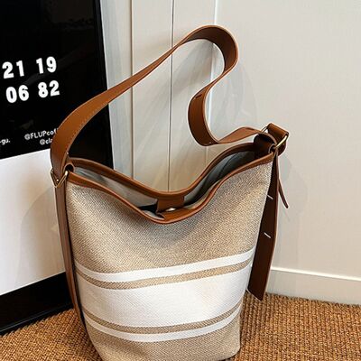 AnBeck 'Less Is More' Canvas Shoulder Bag with Extra Inner Pocket (Brown)