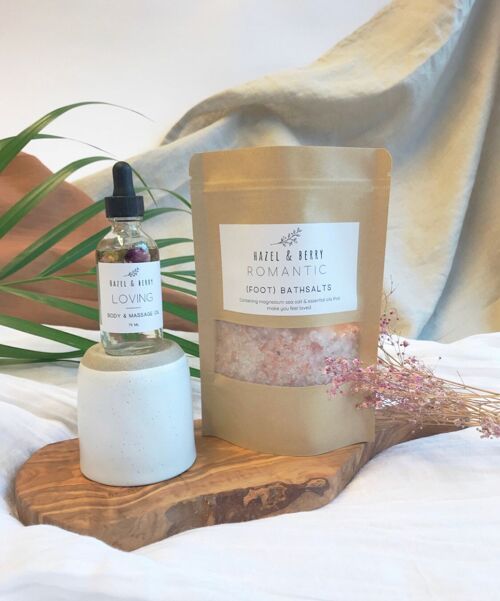 Limited Valentine's day giftset | Romantic Self care | Valentijn cadeau pakket | Cadeau voor vriendin Selfcare | Massage olie cadeaupakket