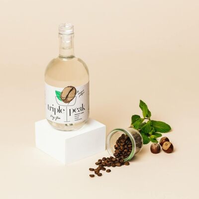 Étiquette marron Gin Triple Peak