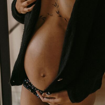 Schwangerschaftstattoos – Schwarz