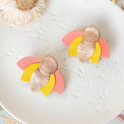 Grandi orecchini a bottone Fiori di loto - oro rosa giallo e pelle rosa cremisi